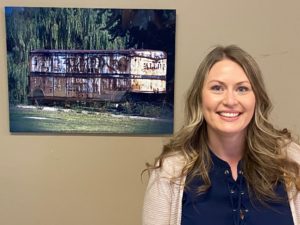 Janelle Klassen  Sales Consultant/Relocation Coordinator, Country Wide Moving and Storage